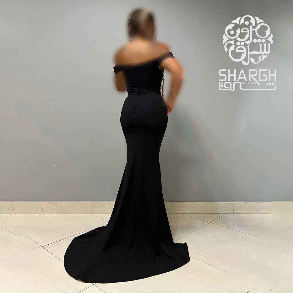 ماکسی جلو چاکدار یقه قایقی - شرق مزون ماکسی جلو چاکدار یقه قایقی - شرق مزون
