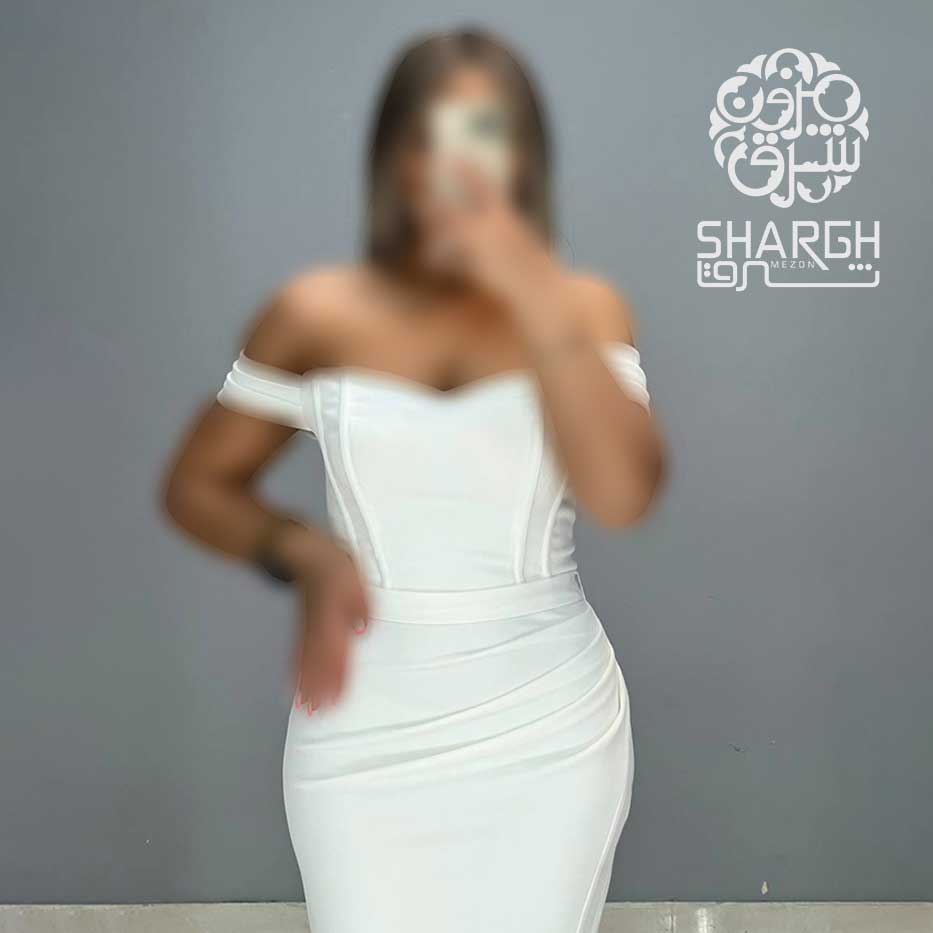 ماکسی جلو چاکدار یقه قایقی - شرق مزون ماکسی جلو چاکدار یقه قایقی - شرق مزون